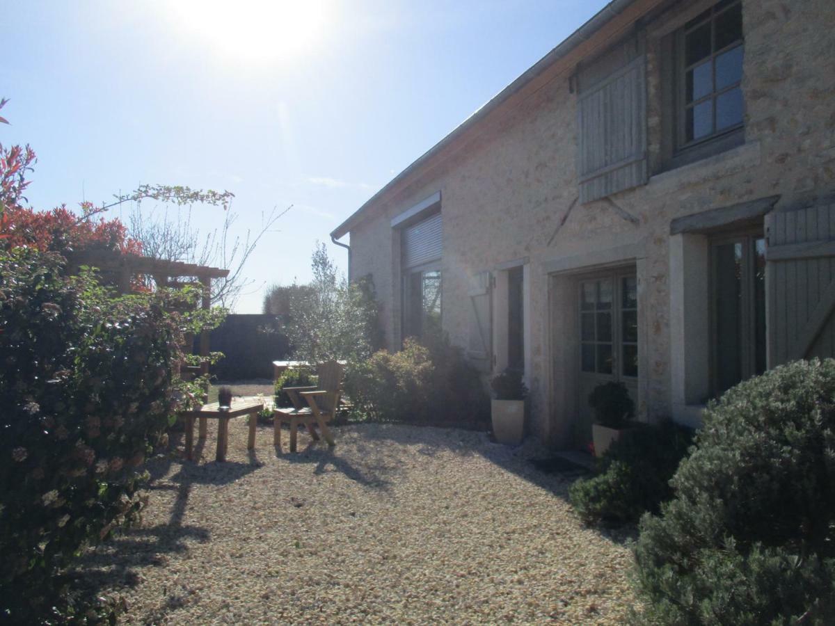 לינה וארוחת בוקר Sancoins La Grange Aux Hirondelles מראה חיצוני תמונה